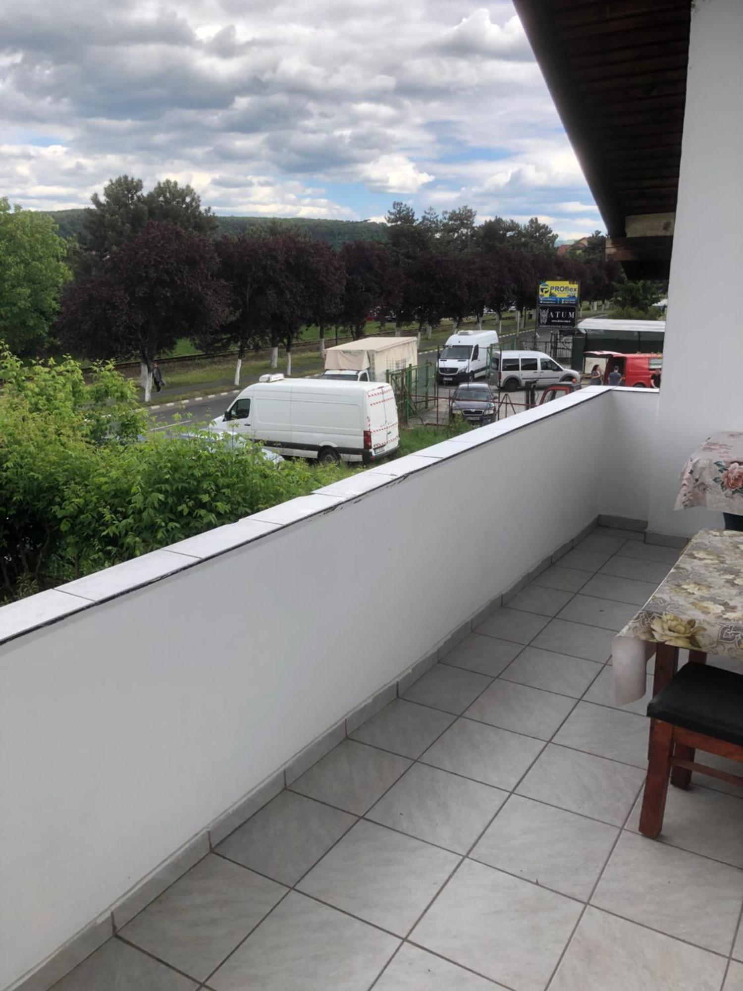 Pensiunea Residence Râmnicu Vâlcea Exteriör bild